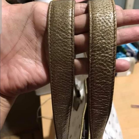 PRELOVED AUTHENTIC MCM PURSE - Picture 7 of 10